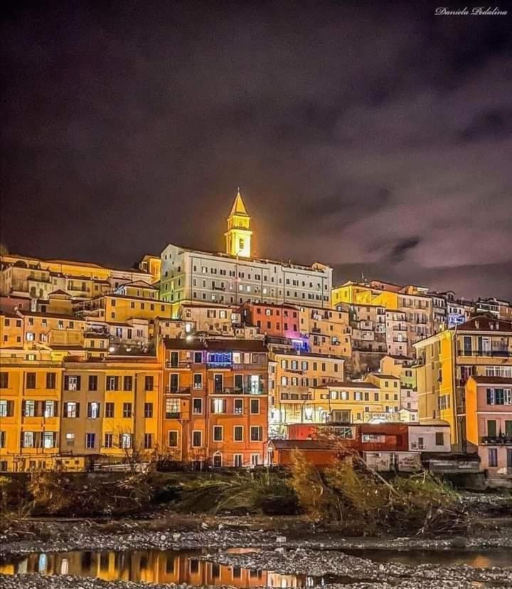 Apartamento Casa Fronte Mare Ventimiglia Exterior foto
