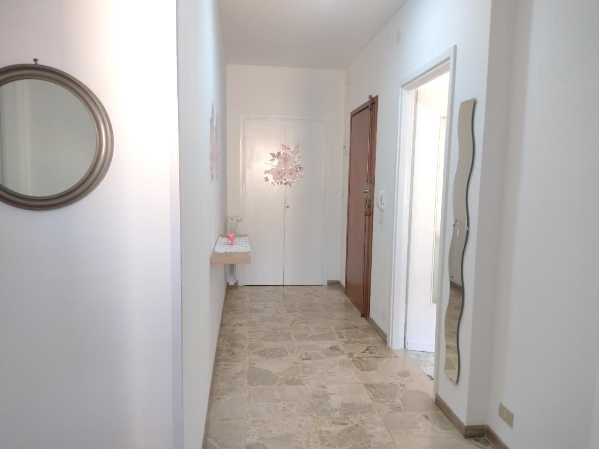 Apartamento Casa Fronte Mare Ventimiglia Exterior foto